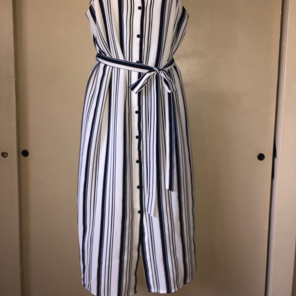 White and navy button down dress - Picture 2 of 2